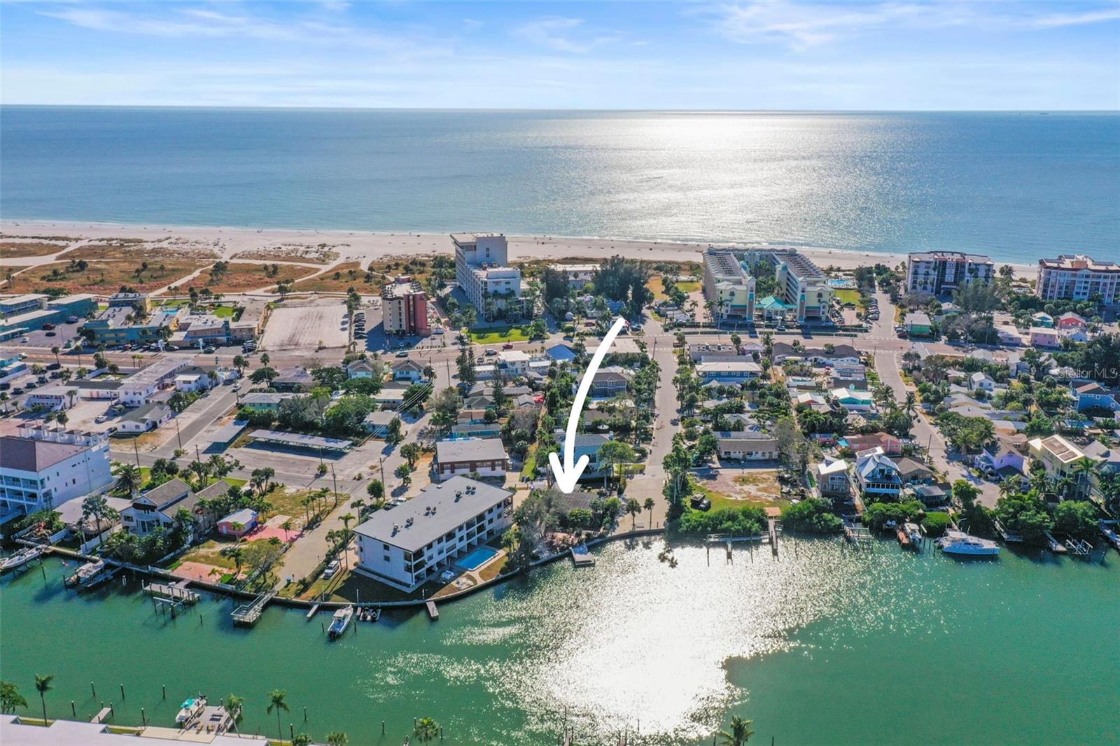11921 Lagoon Lane, FL