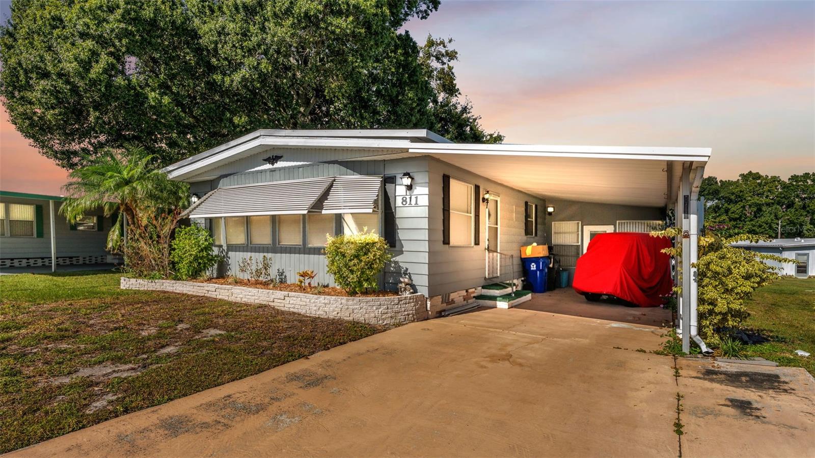 811 Elizabeth Ln, FL