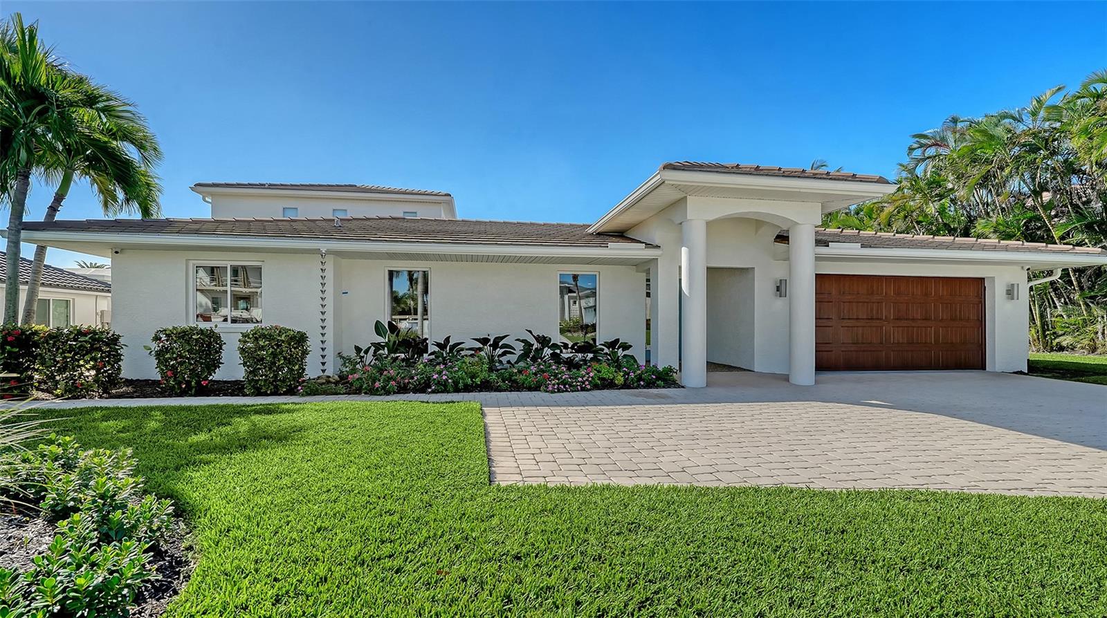 690 Old Compass Road, FL