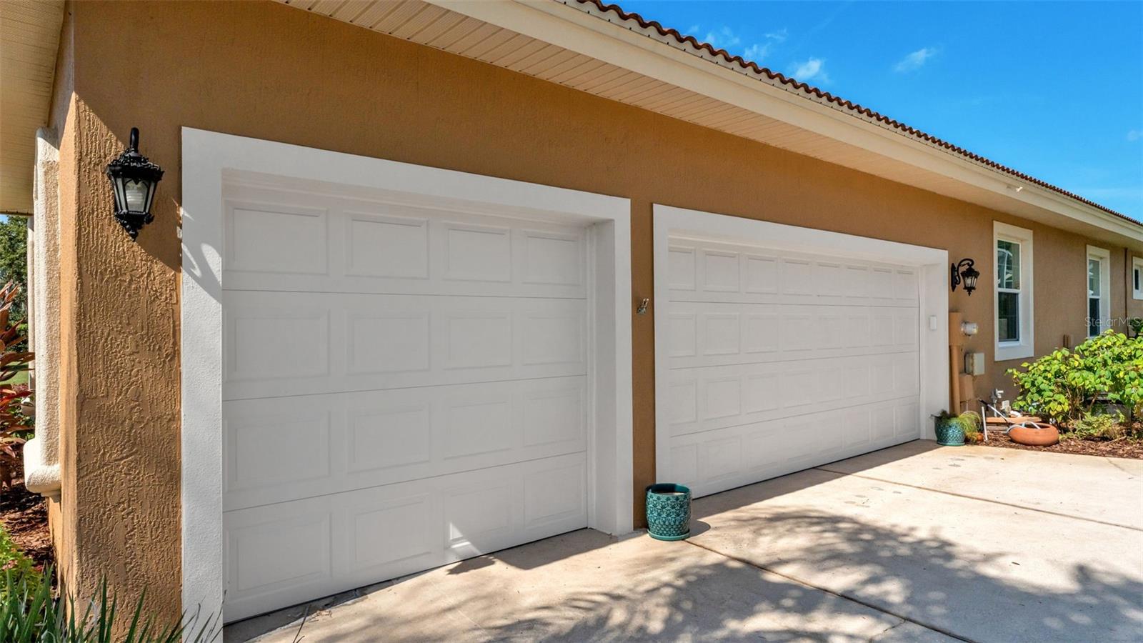 237 Mclean Point, FL