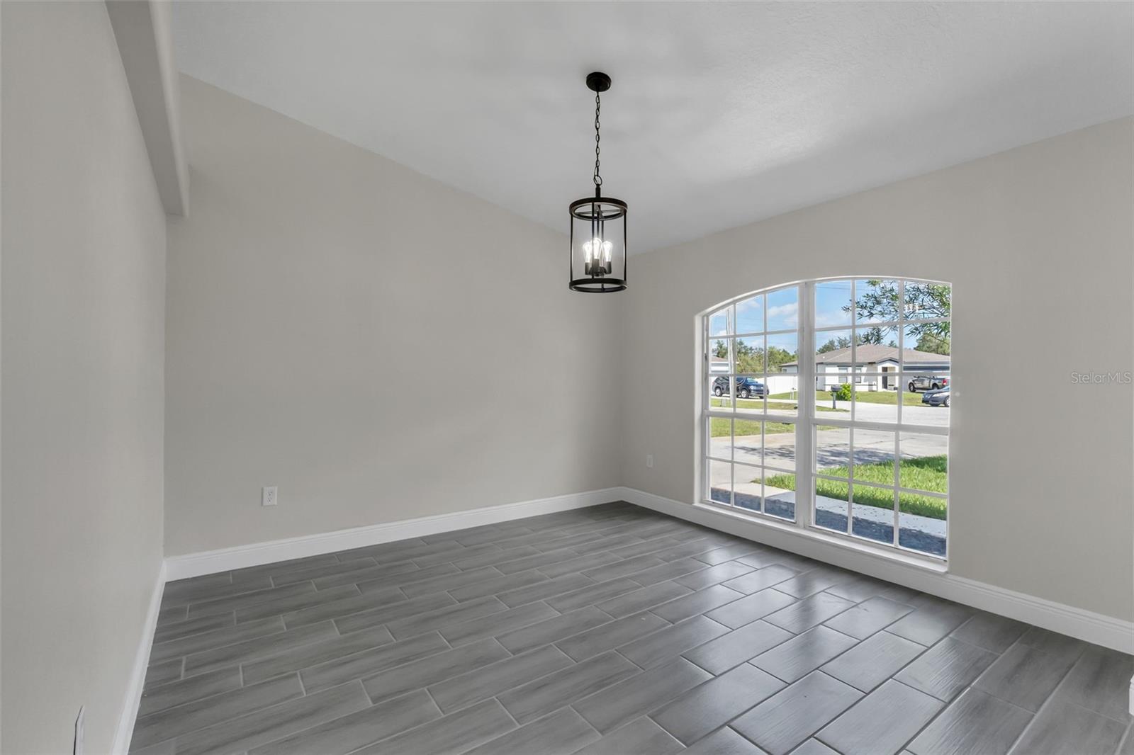 506 Peace Way, FL