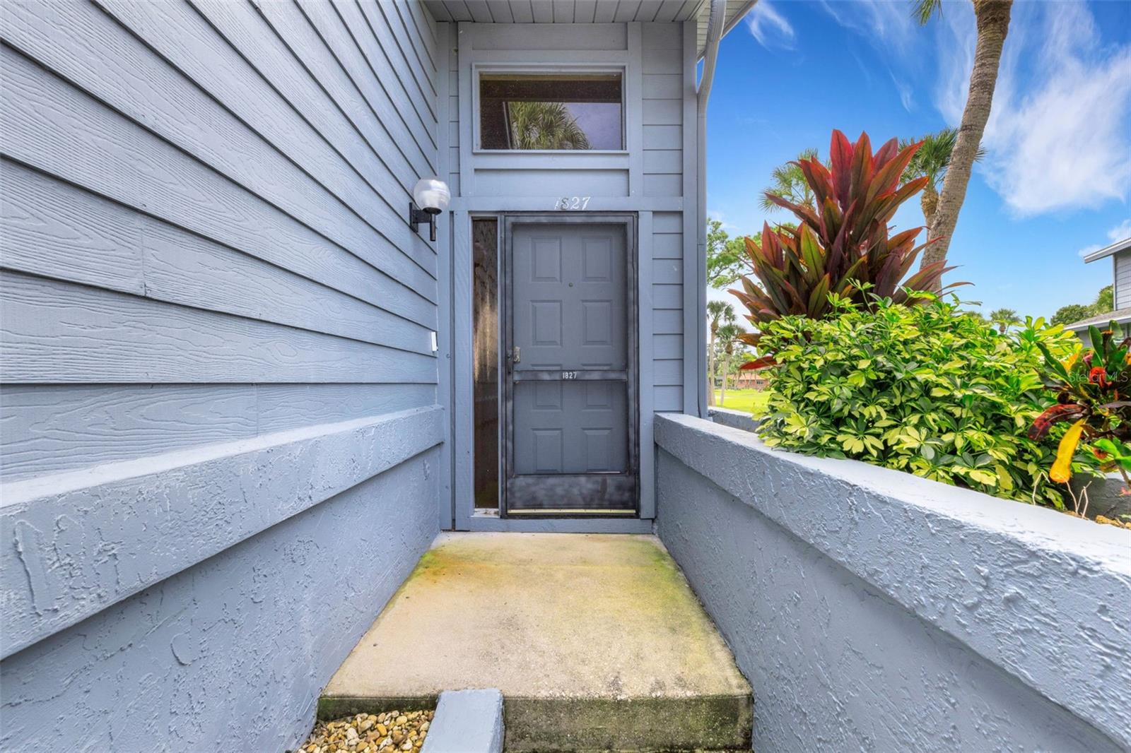 1827 Settlers Drive, FL
