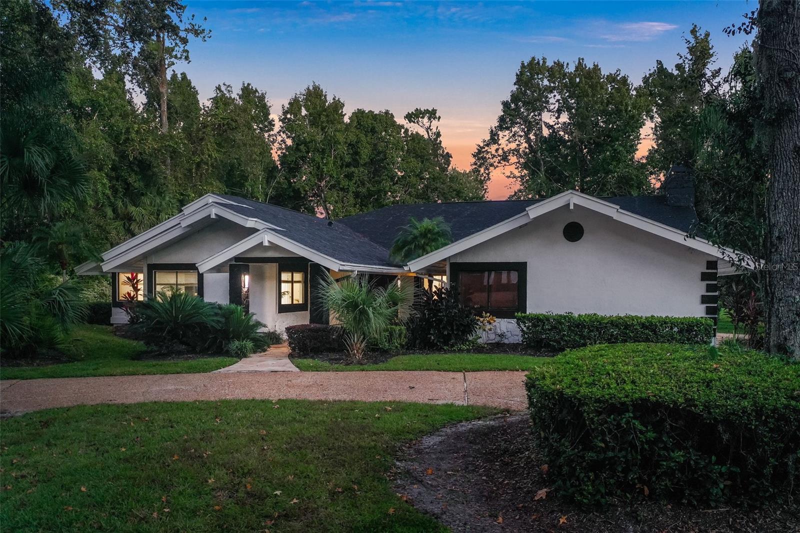 2108 Silver Leaf Court, FL