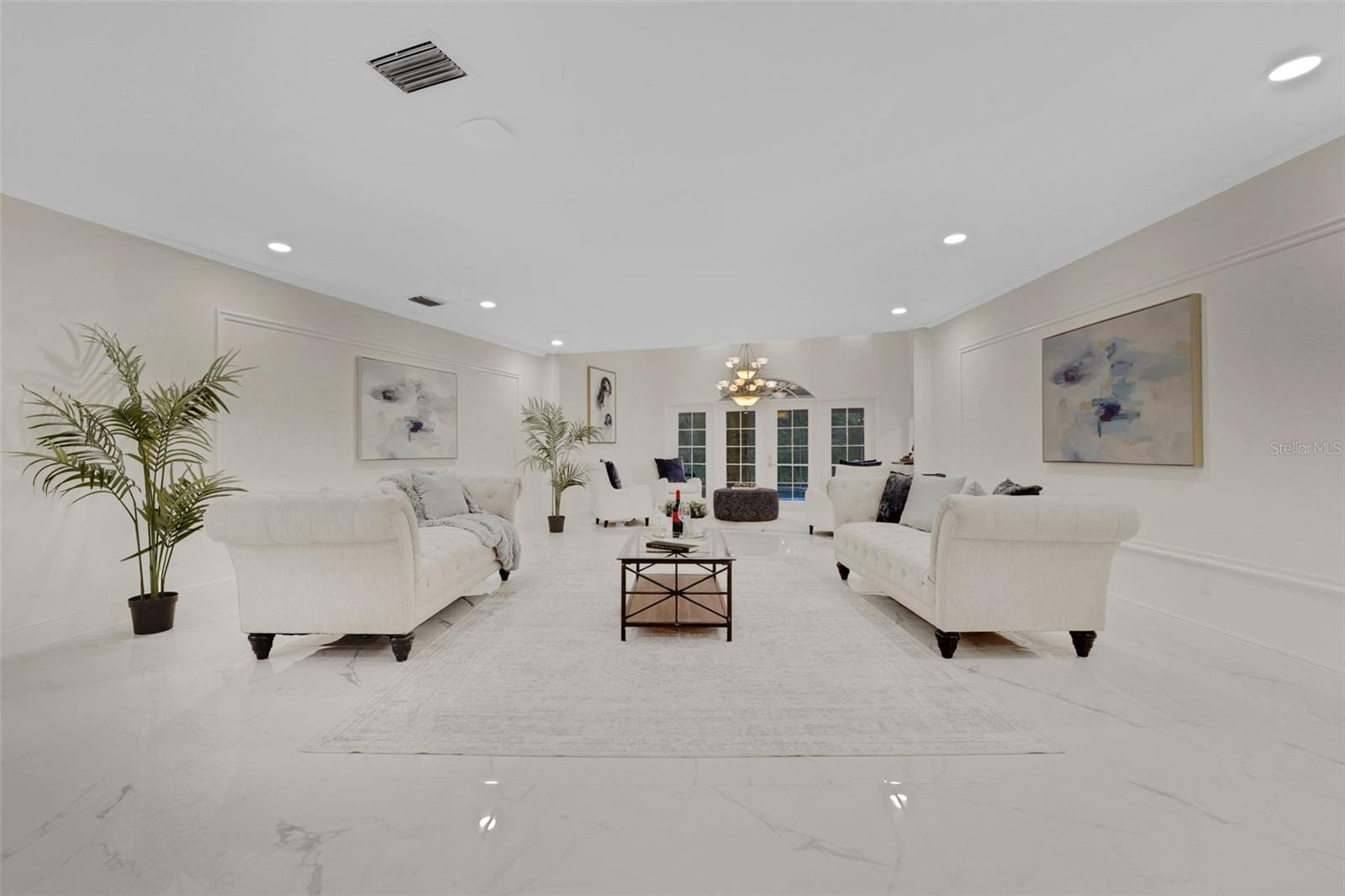 2108 Silver Leaf Court, FL