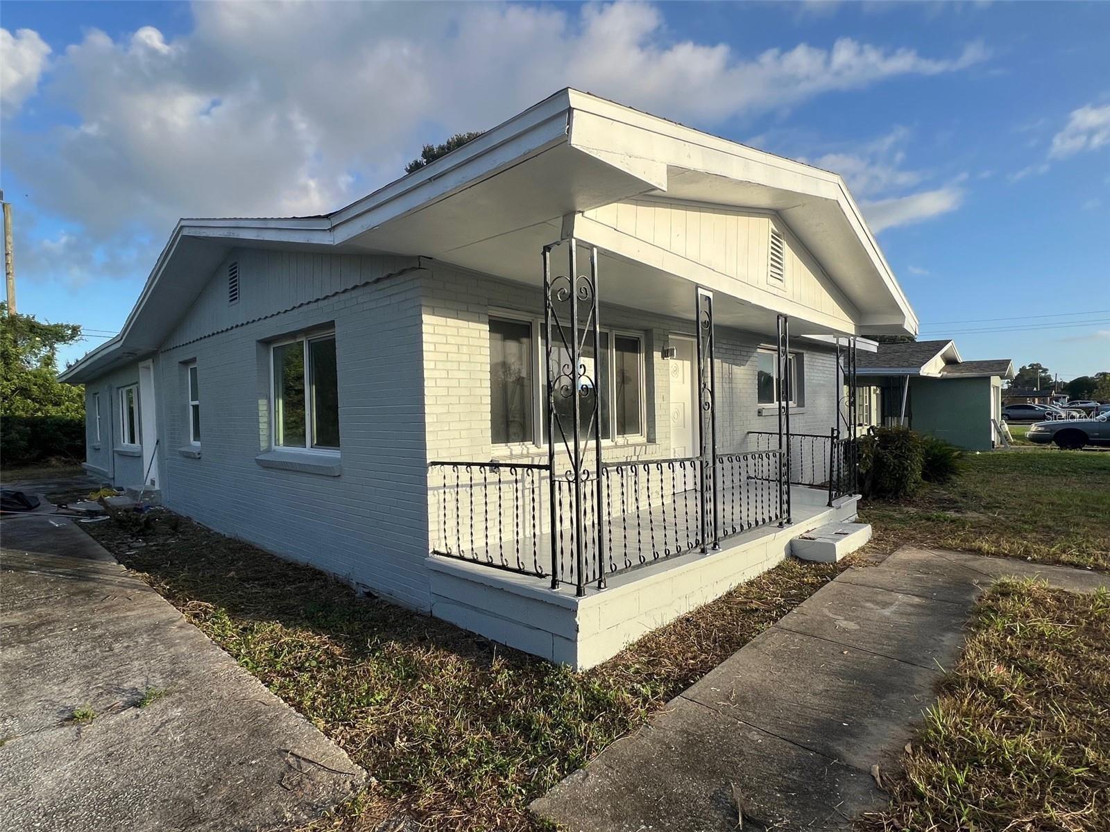 614 Paw Paw Street, FL