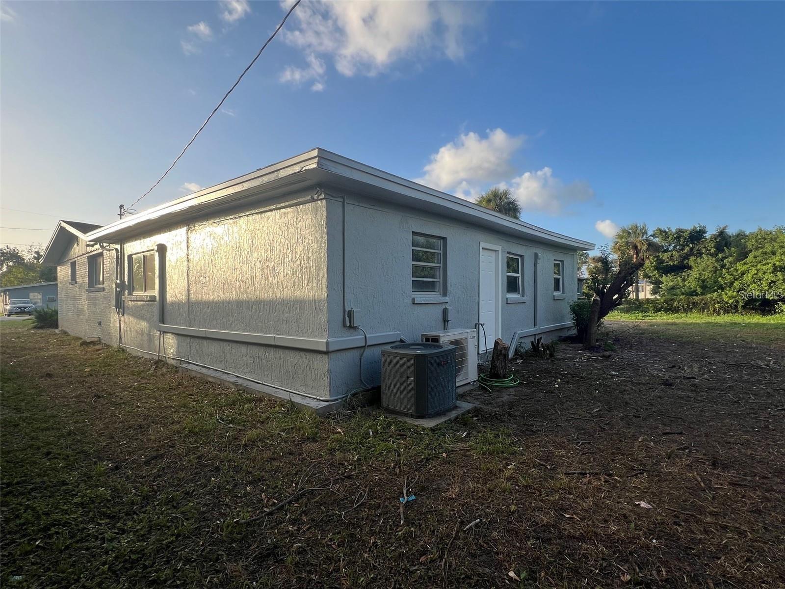 614 Paw Paw Street, FL