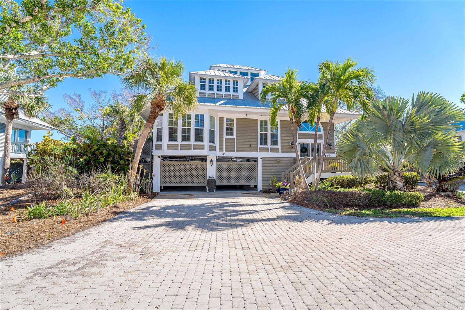 36 Seawatch Drive, FL