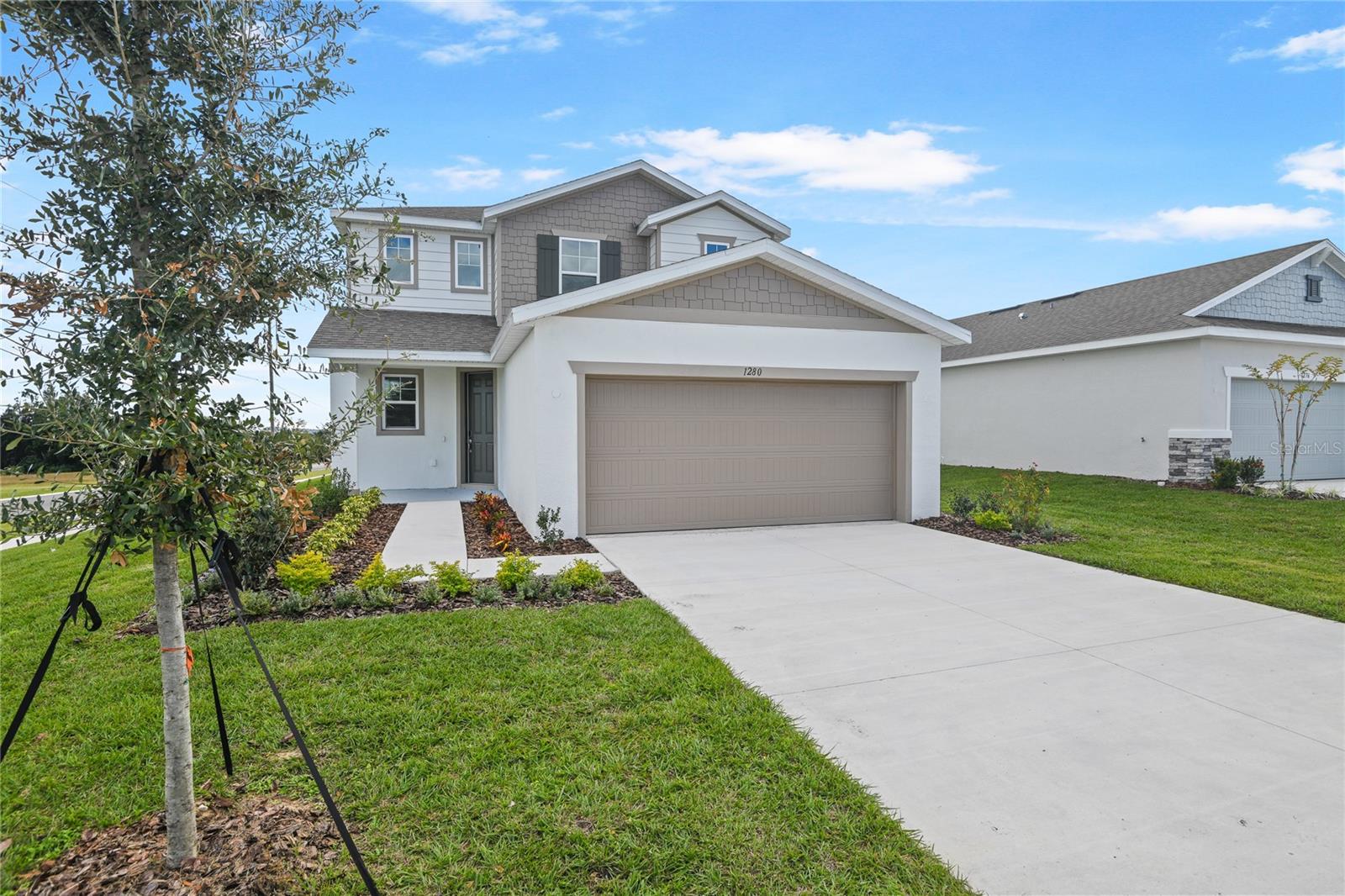 1280 Daisy Hill Ave, FL
