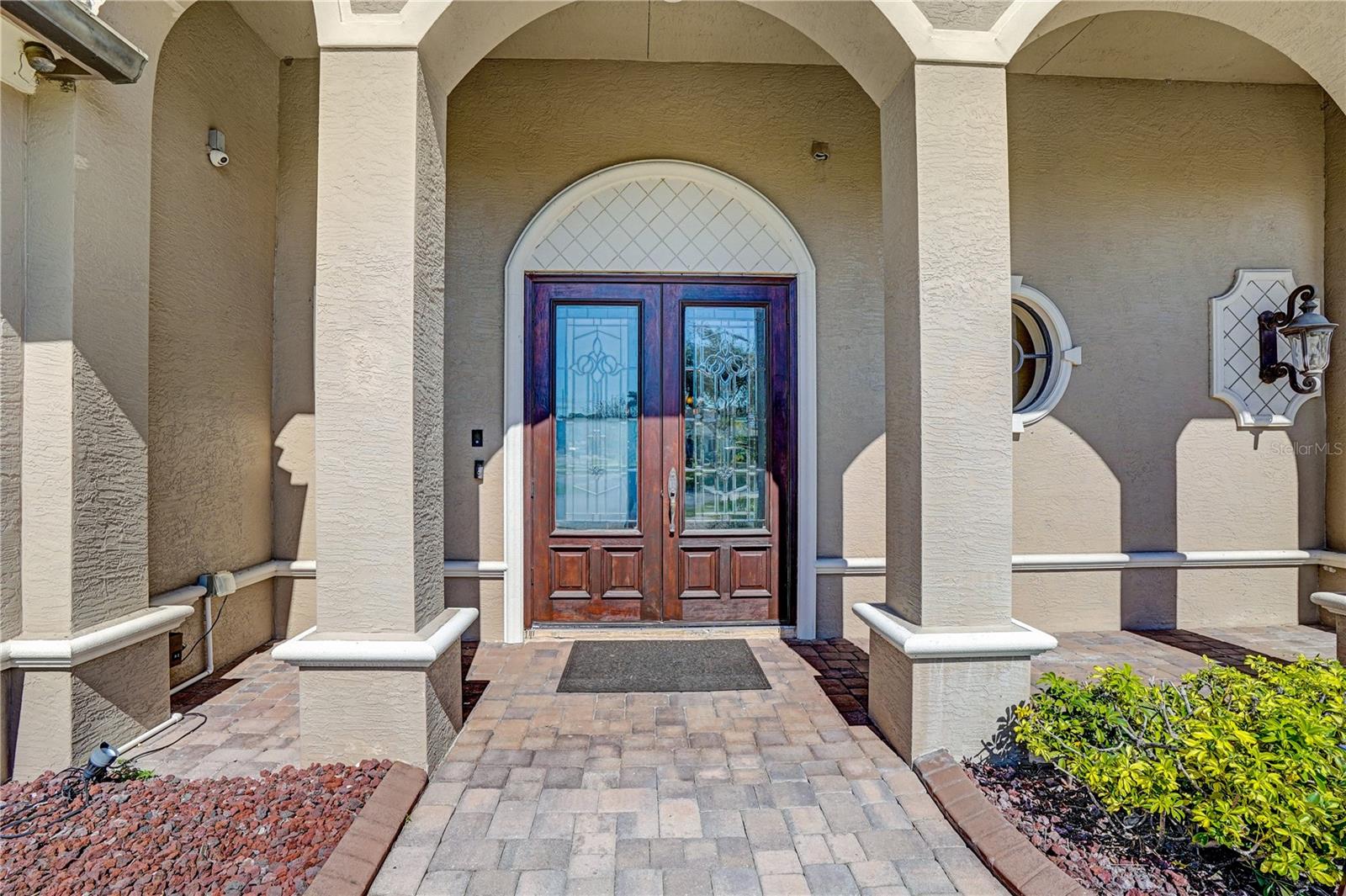 5811 Blue Bonnet Court, FL