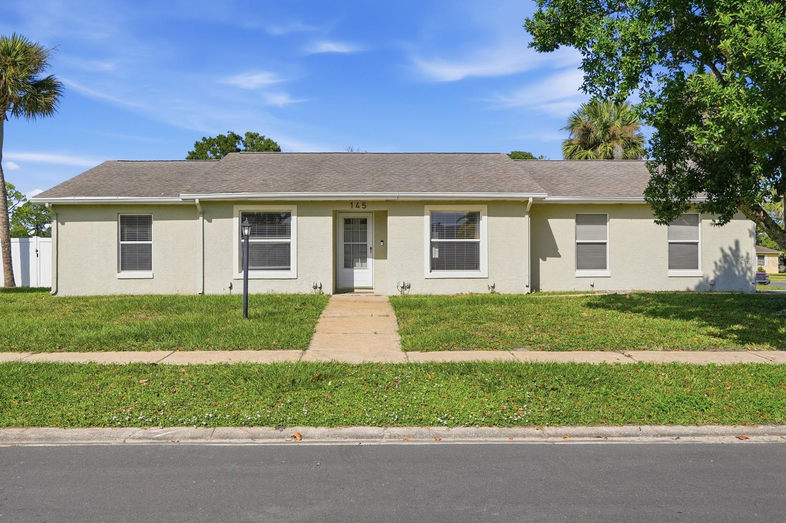 145 Springwood Dr, FL