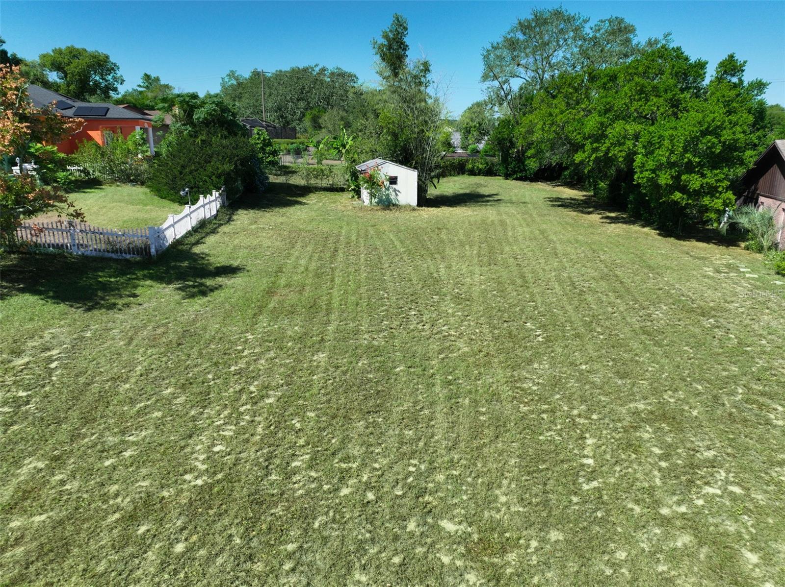 1114 Classic Dr, FL