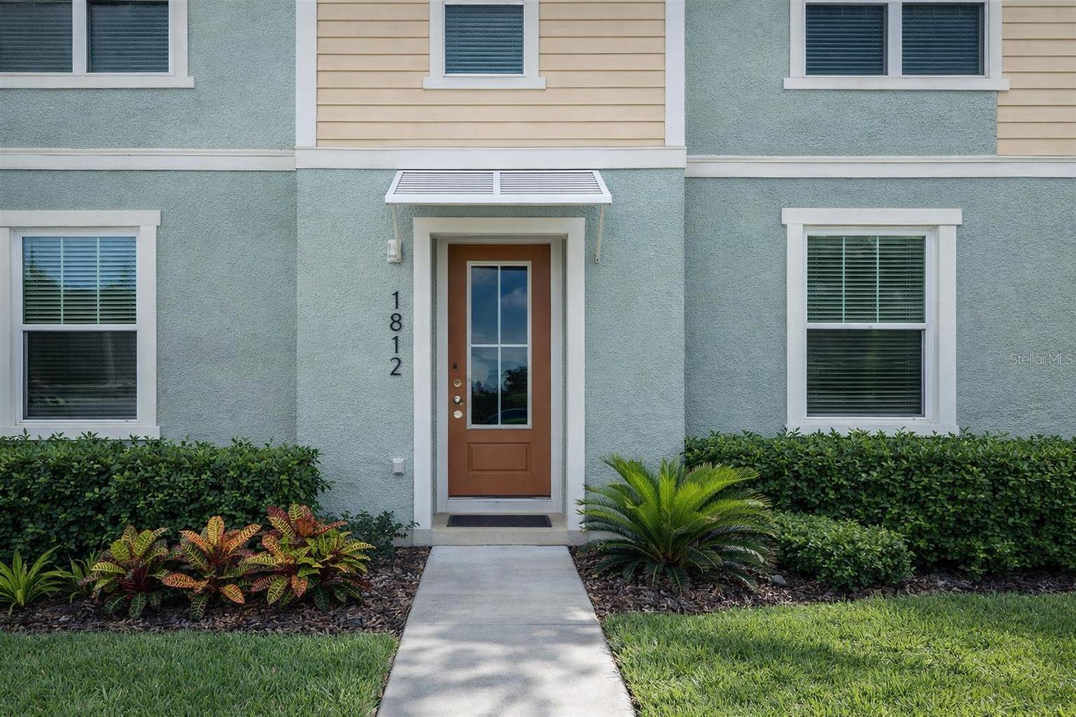 1812 Tropical Palms Cir, FL