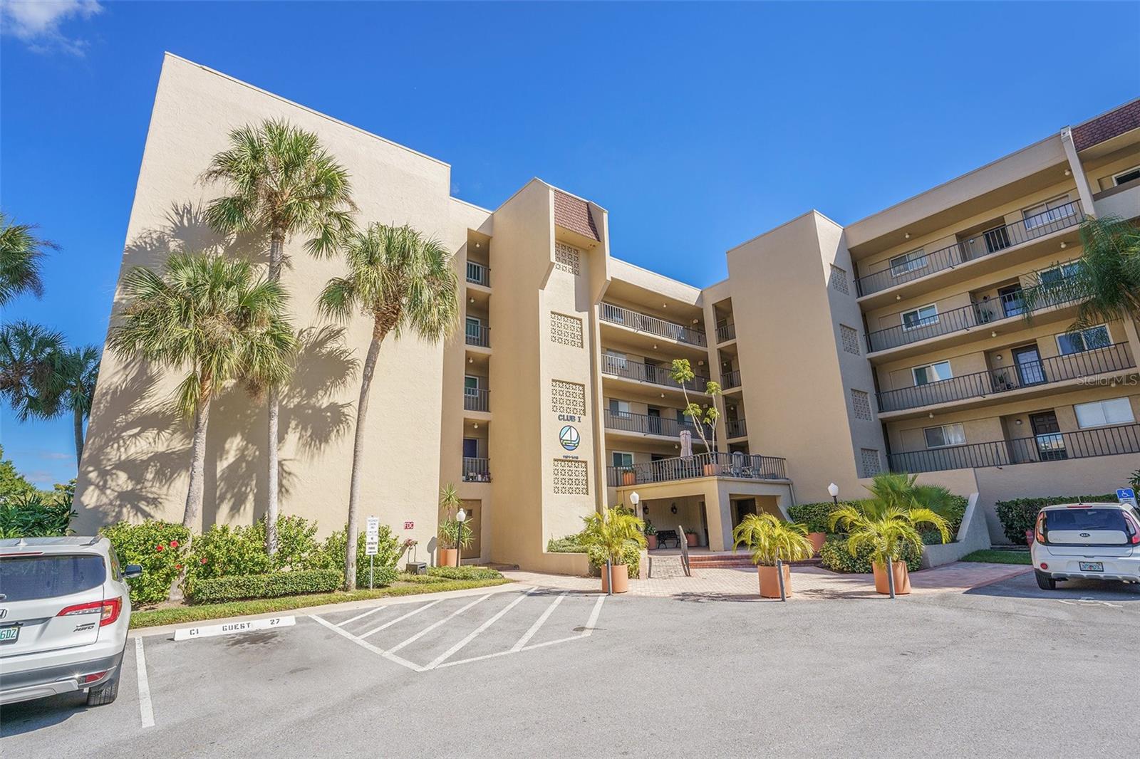 90 Highland Avenue, FL