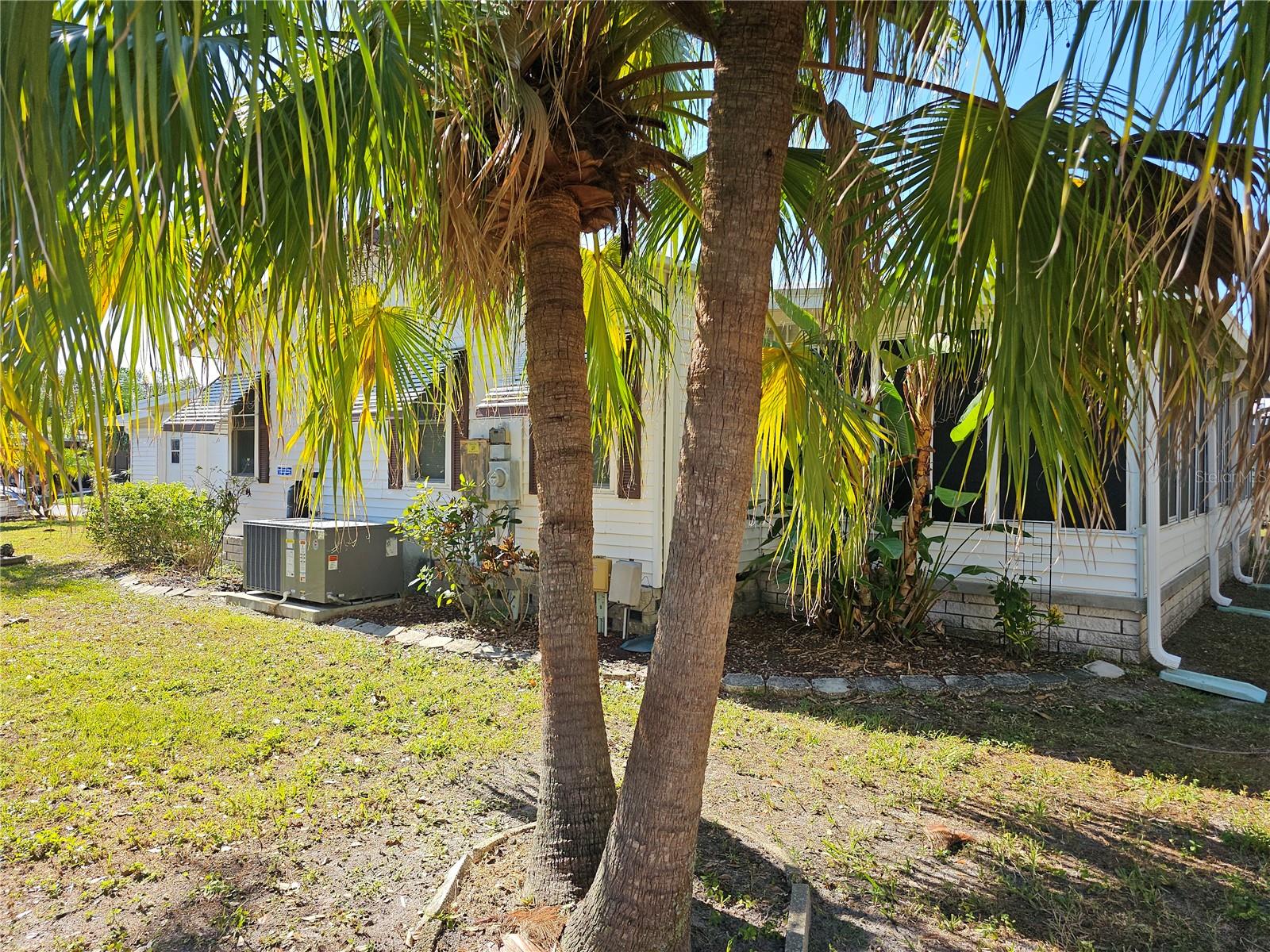 101 Dolphin Drive, FL