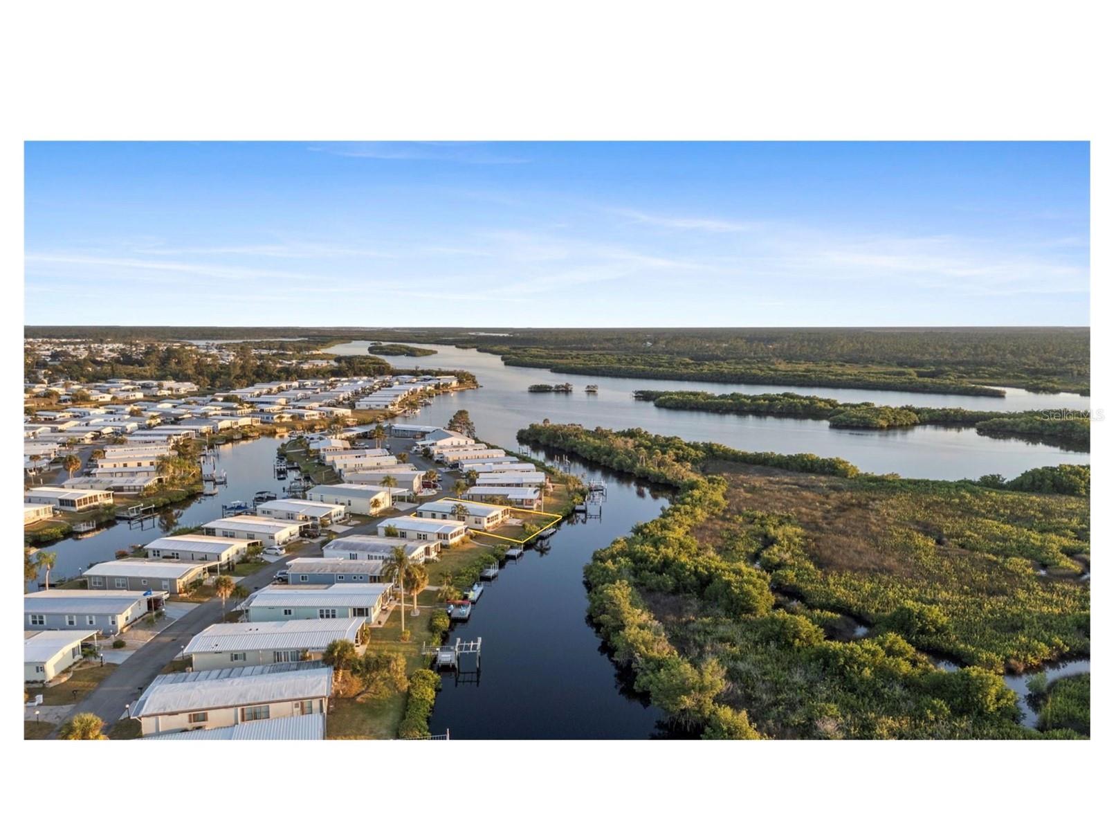119 Lazy River Road, FL