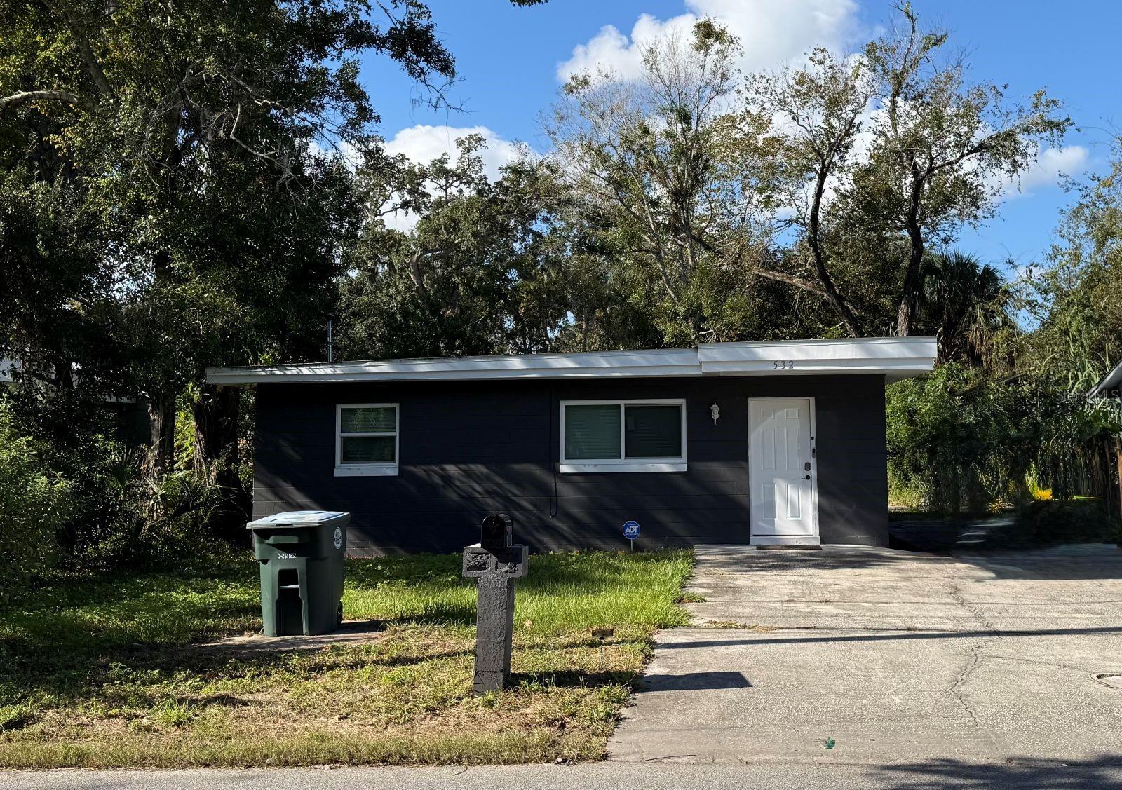 532 Washington St, FL