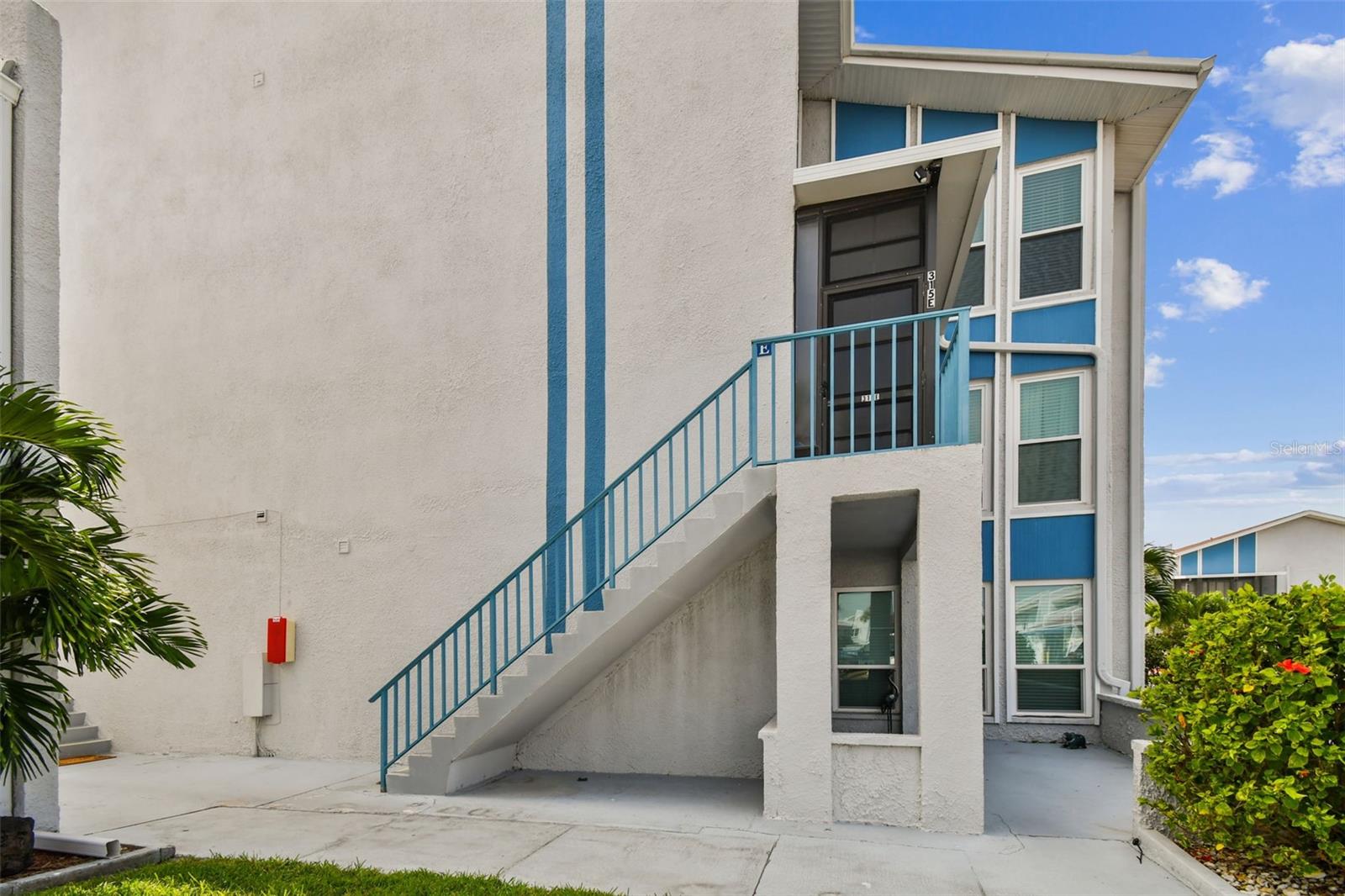315 Medallion Boulevard, FL