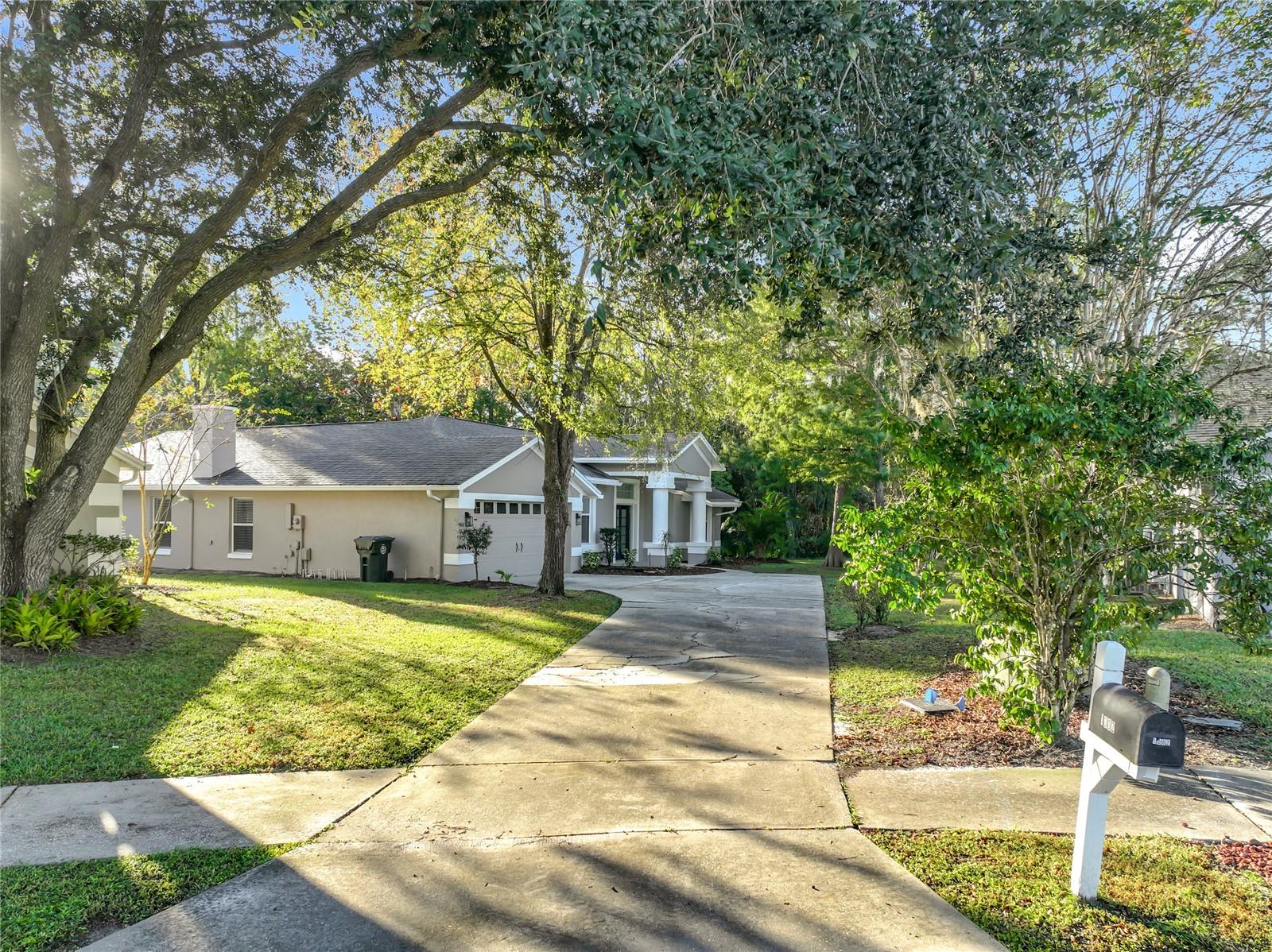 1002 Beckstrom Drive, FL