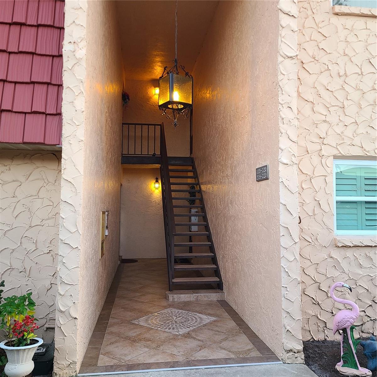 220 Buttonwood Circle, FL