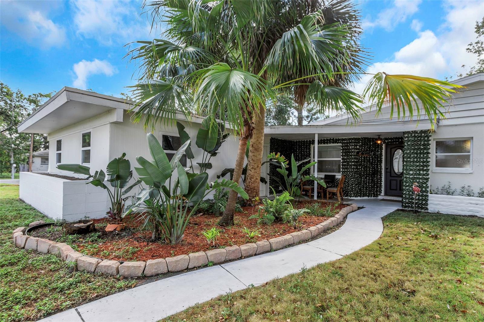 1057 Calumet Street, FL