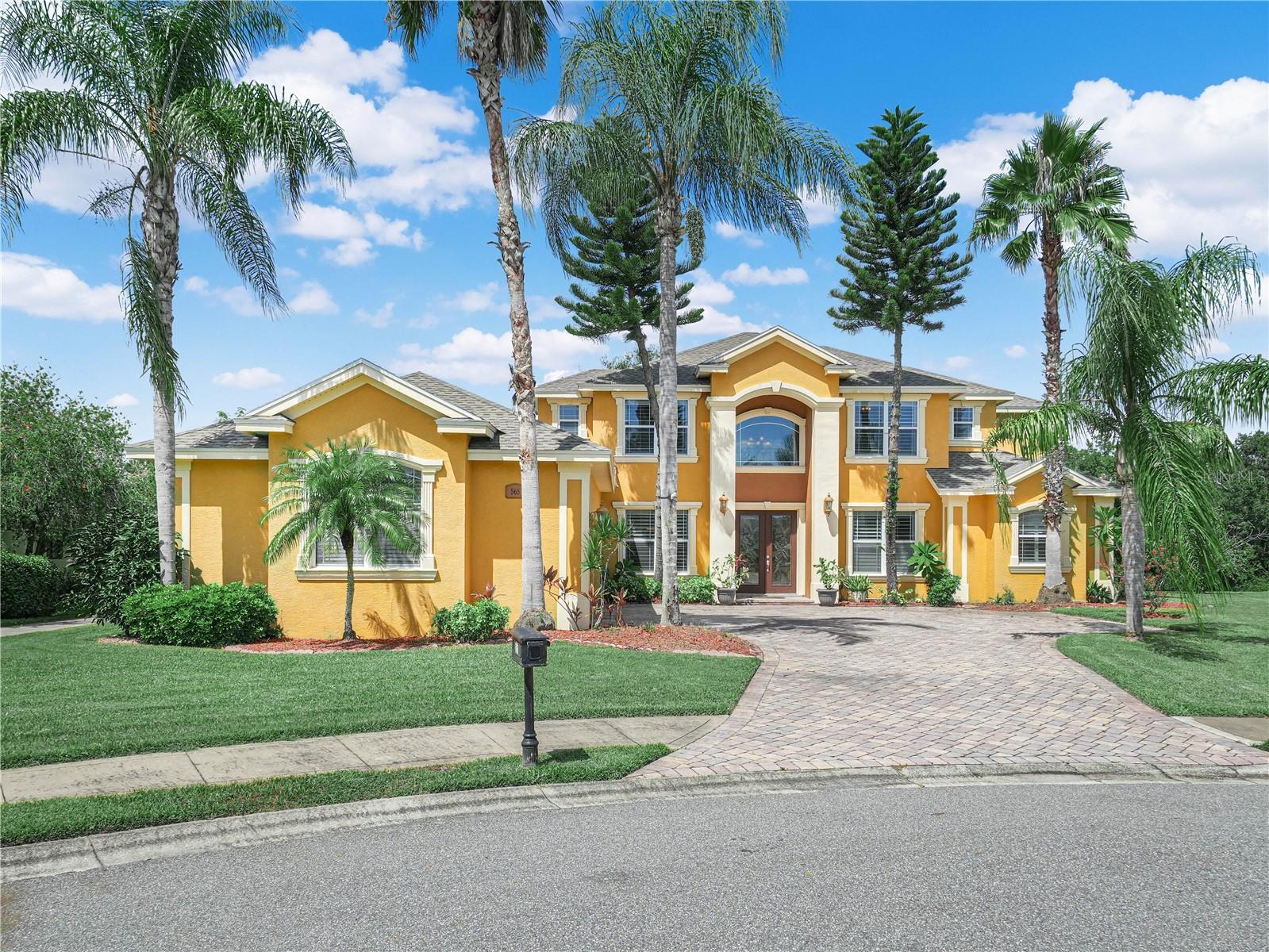 565 Whisper Woods Drive, FL