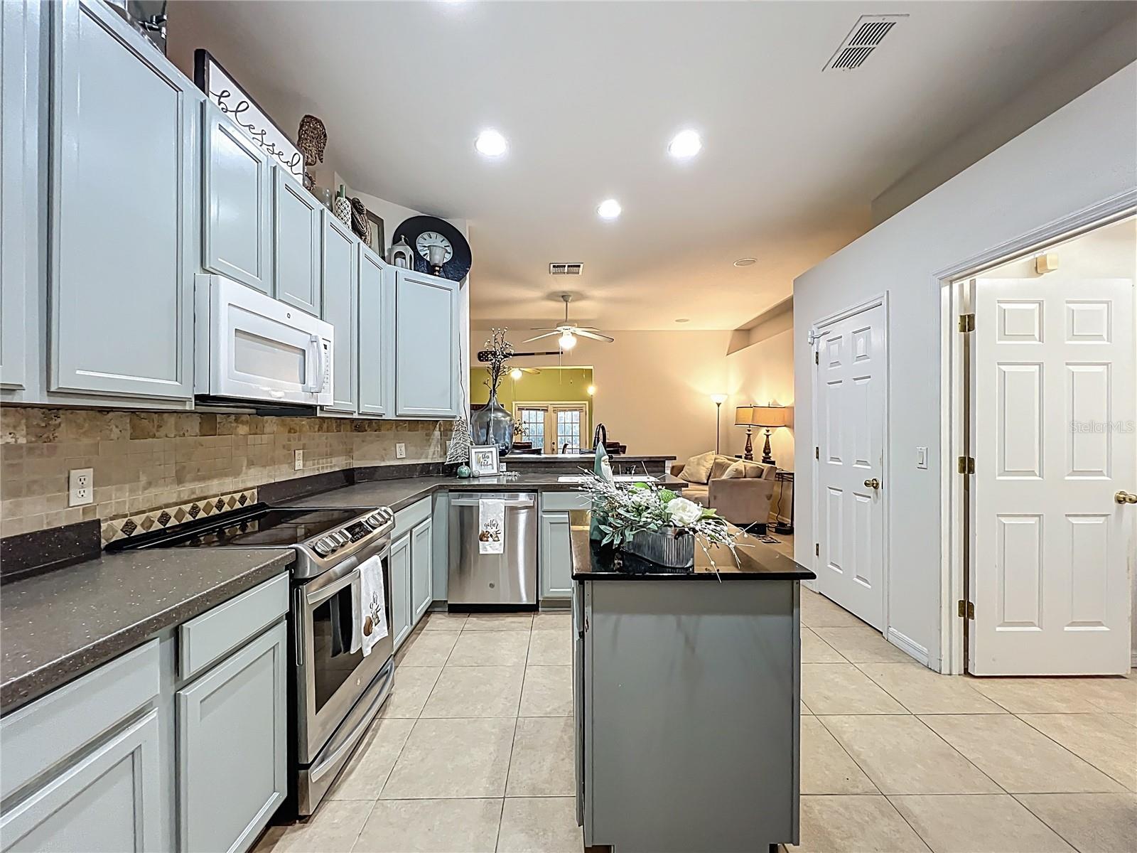 3361 Rolling Hills Lane, FL