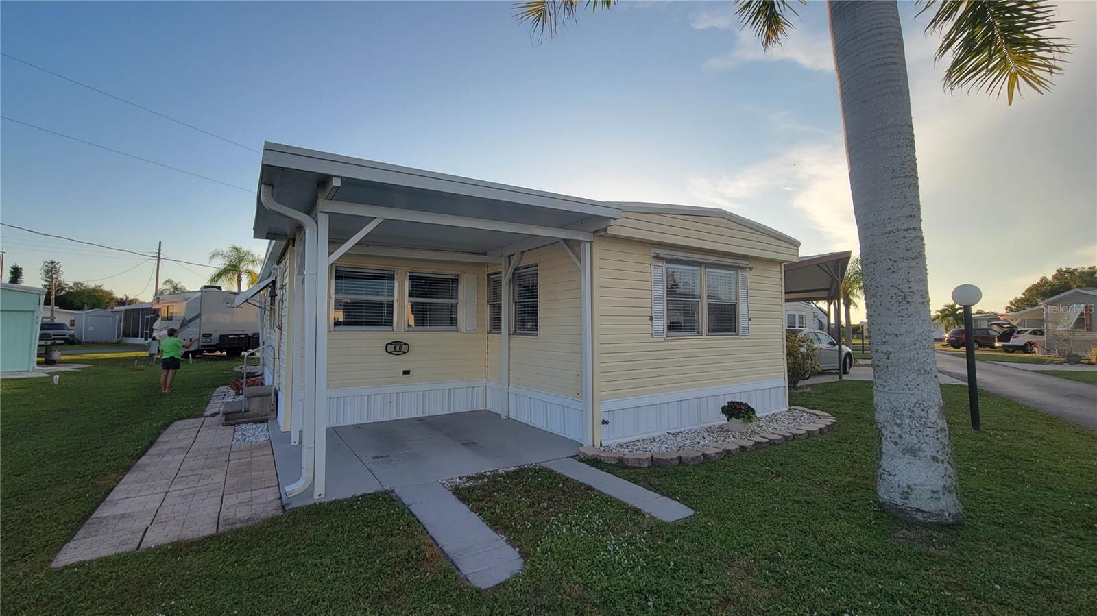 60 5th St, FL