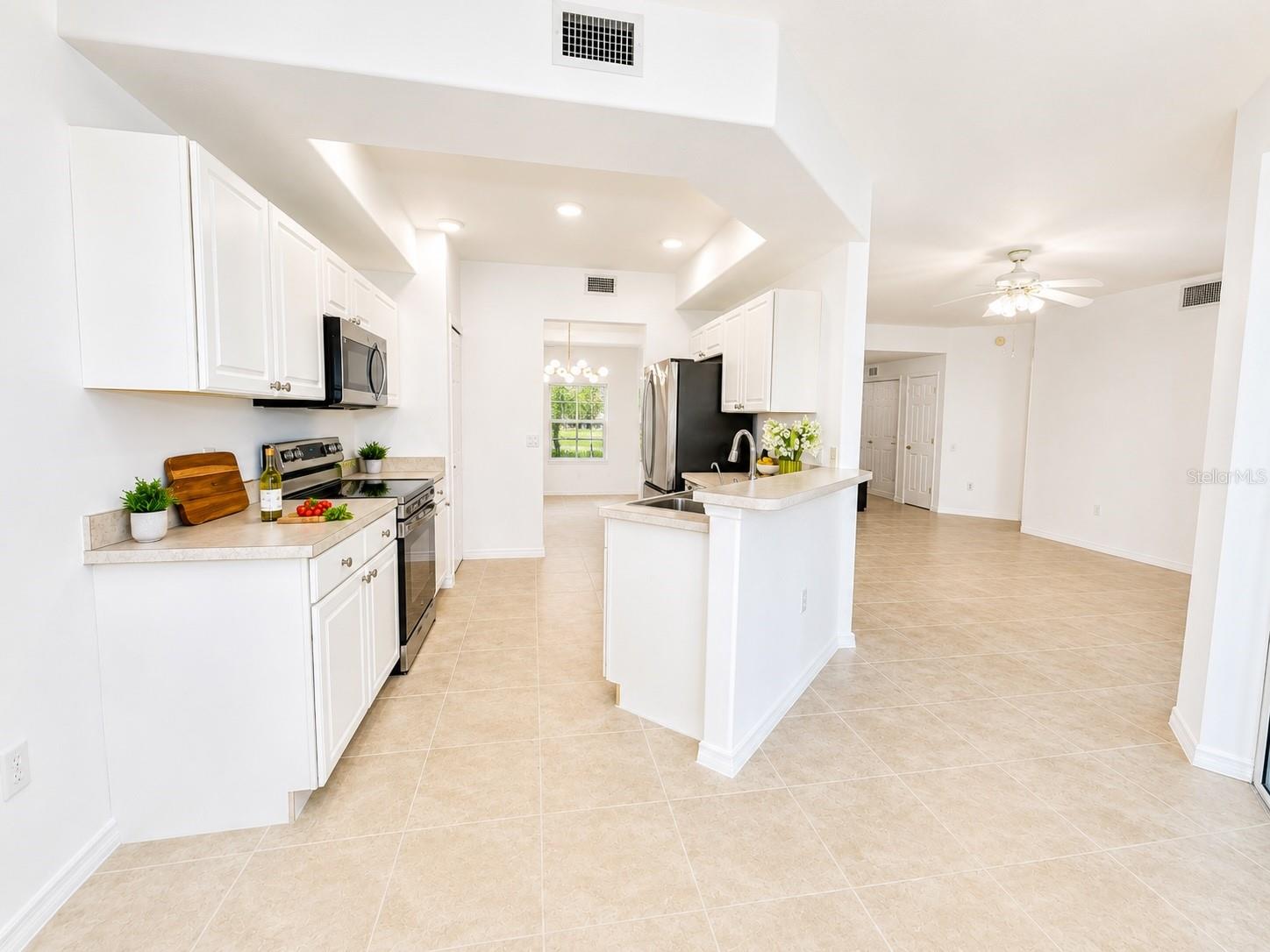 4463 Cinnamon Drive, FL