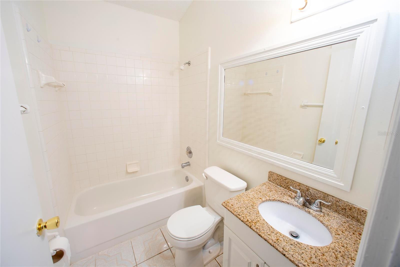 1033 Hamlet Drive, FL