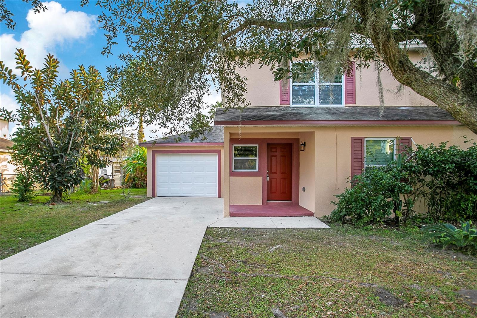 1217 W 6th St, FL