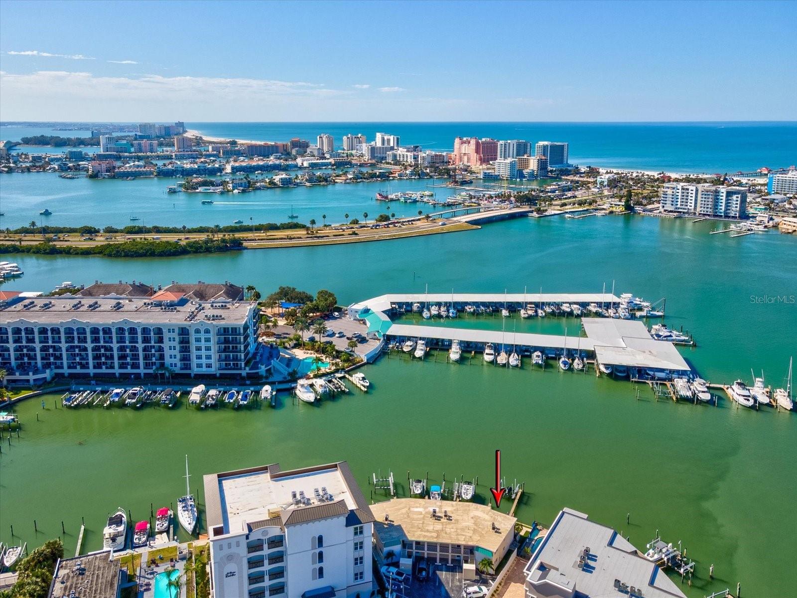 205 Dolphin Point, FL