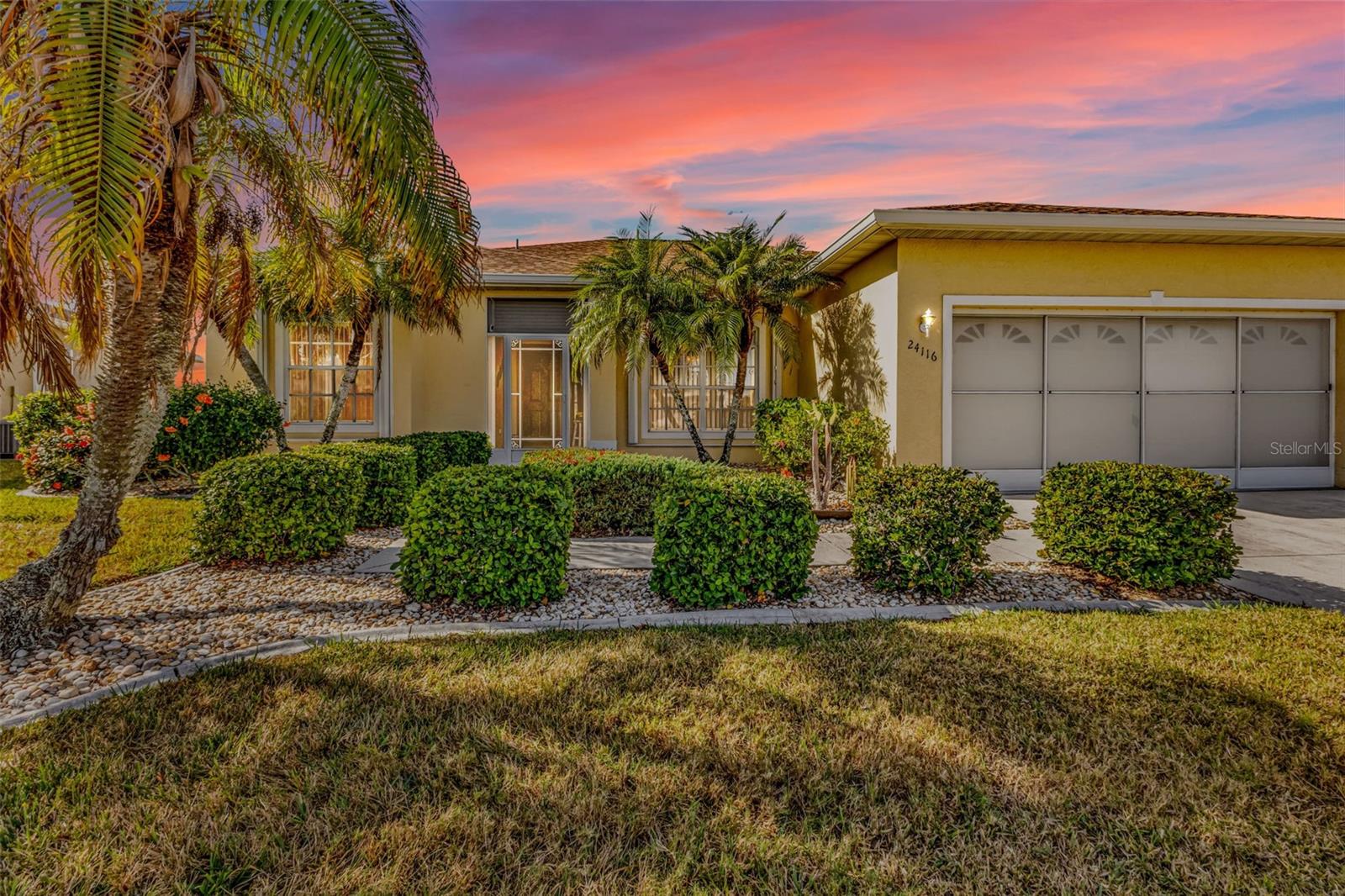 24116 Buckingham Way, FL