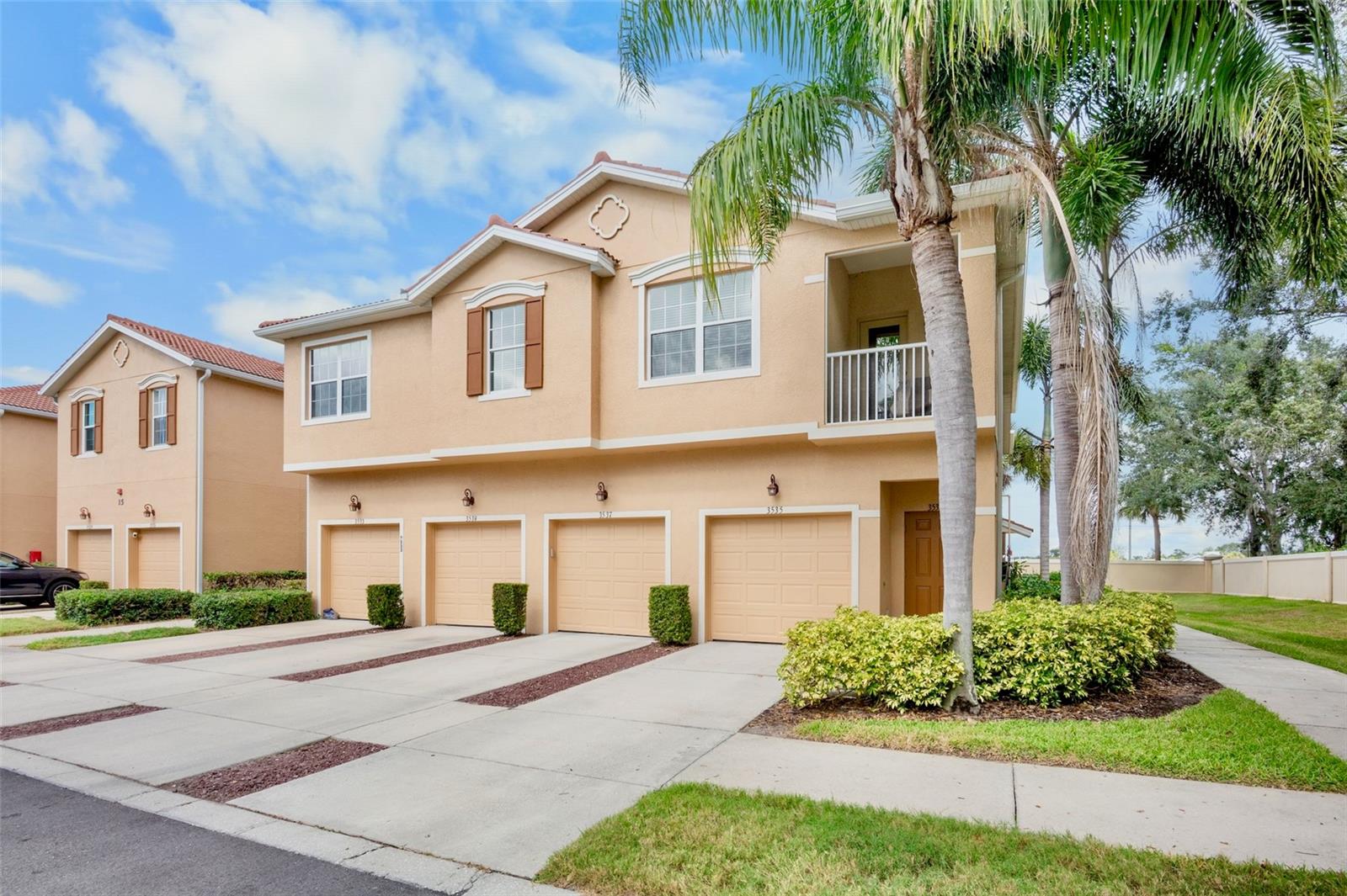 3537 Parkridge Circle, FL