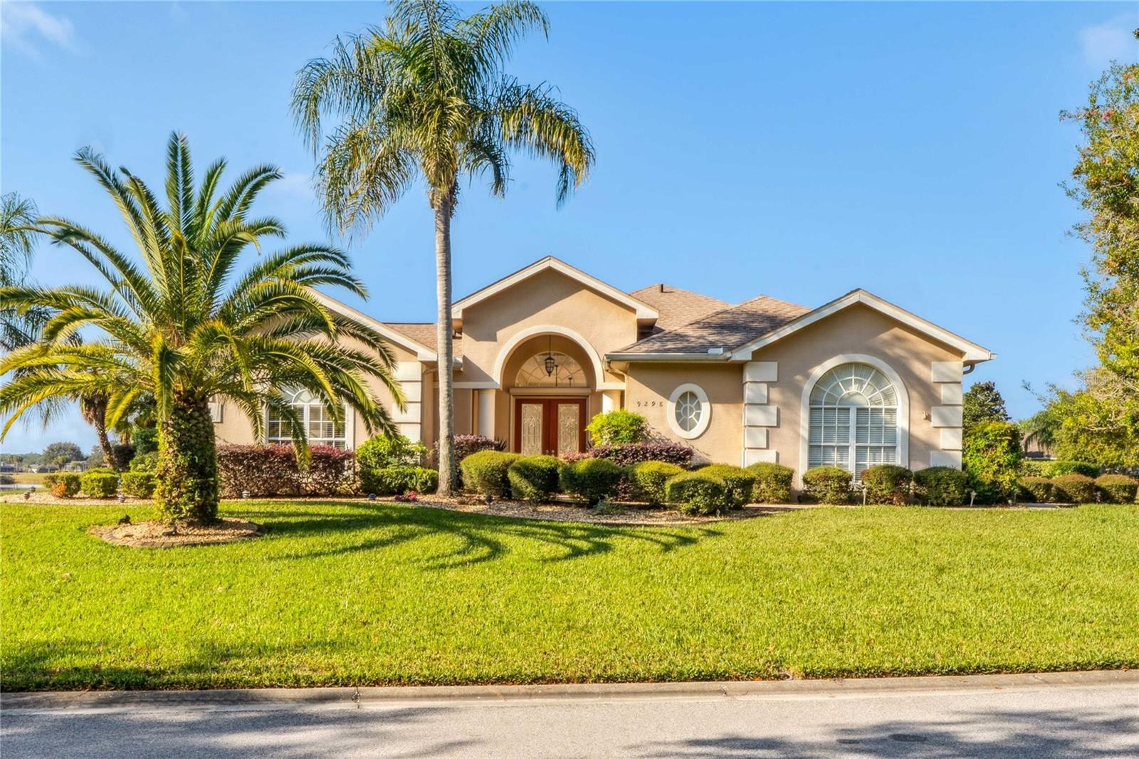 9298 Grand Cypress Drive, FL