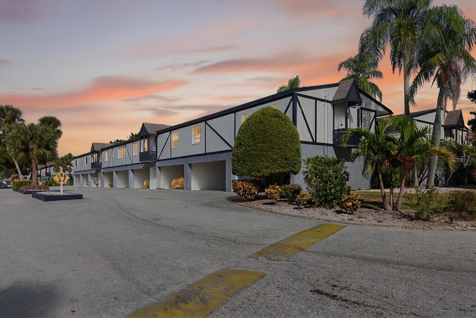 1146 King Arthur Court, FL