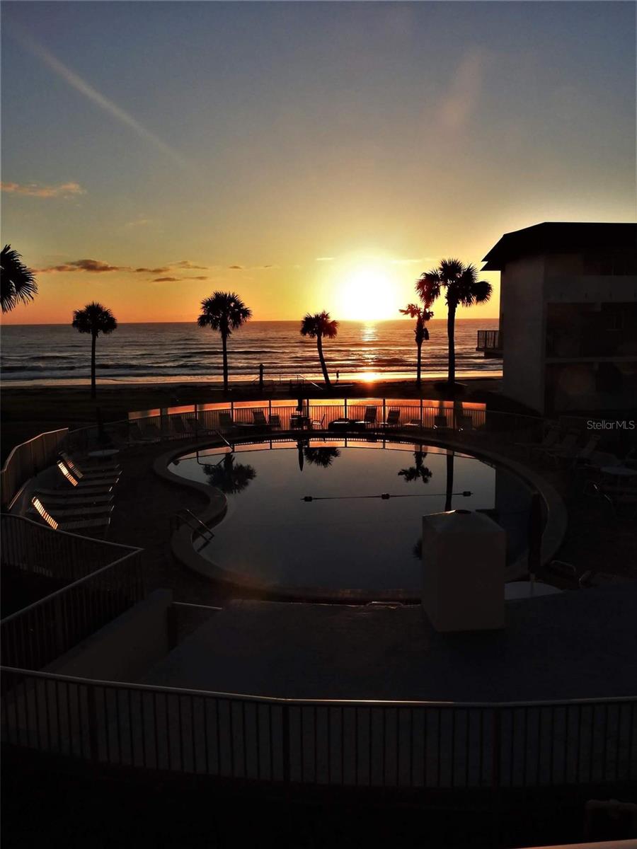 815 Ocean Shore Boulevard, FL
