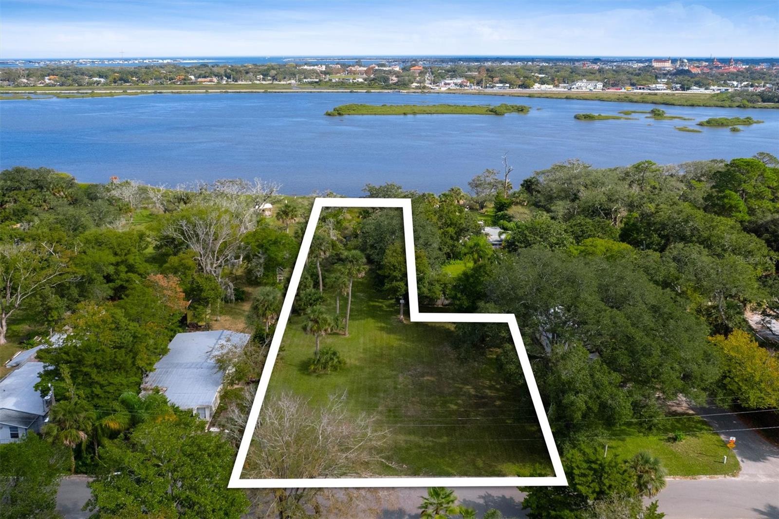 29 & 27a Florida Ave, FL