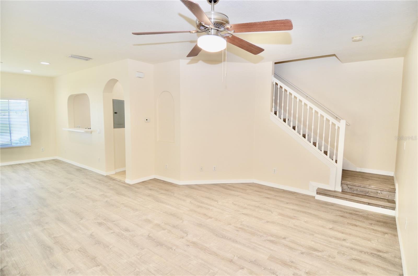 238 Cape Harbour Loop, FL