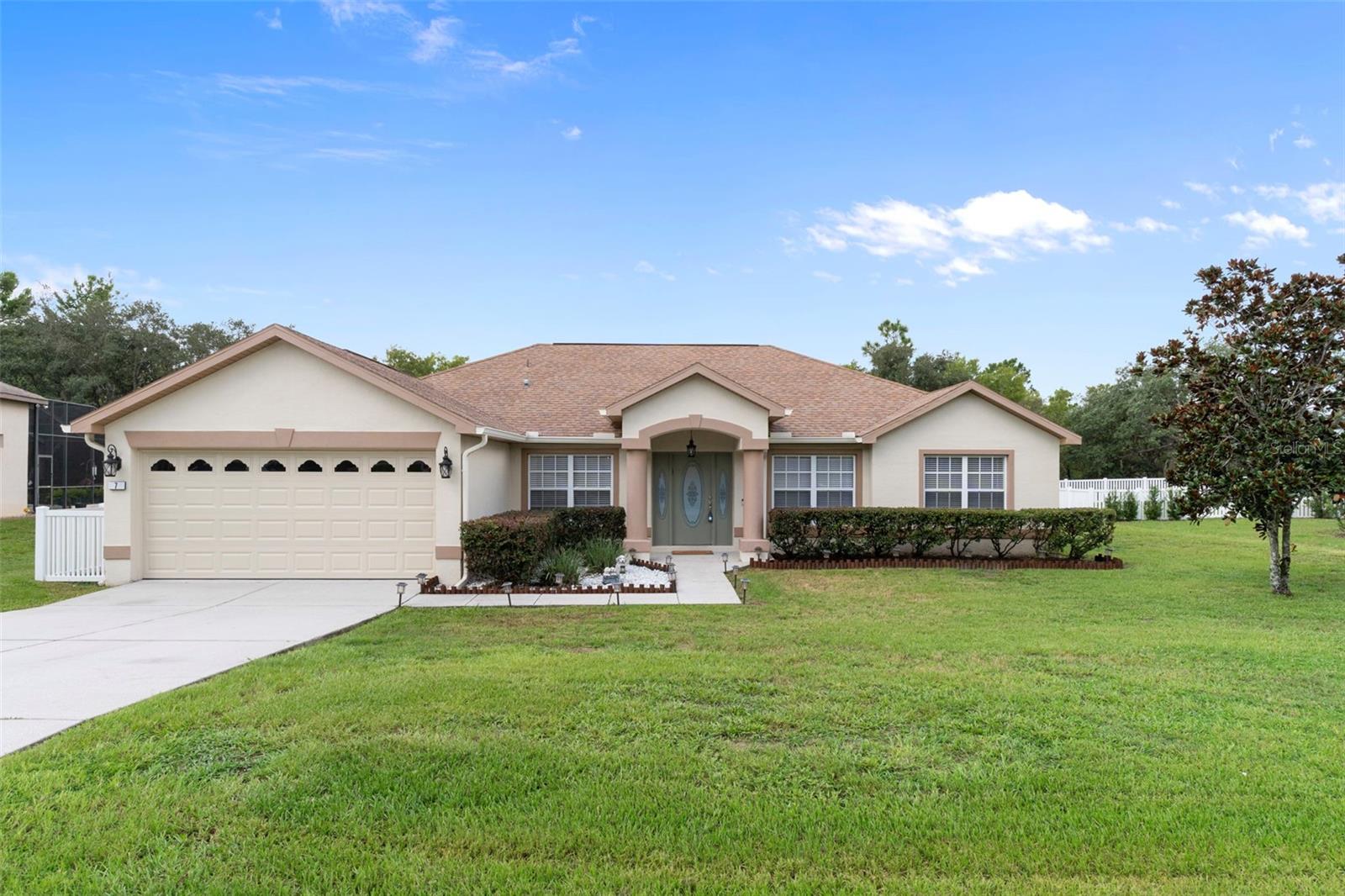 7 Bigleaf Court, FL