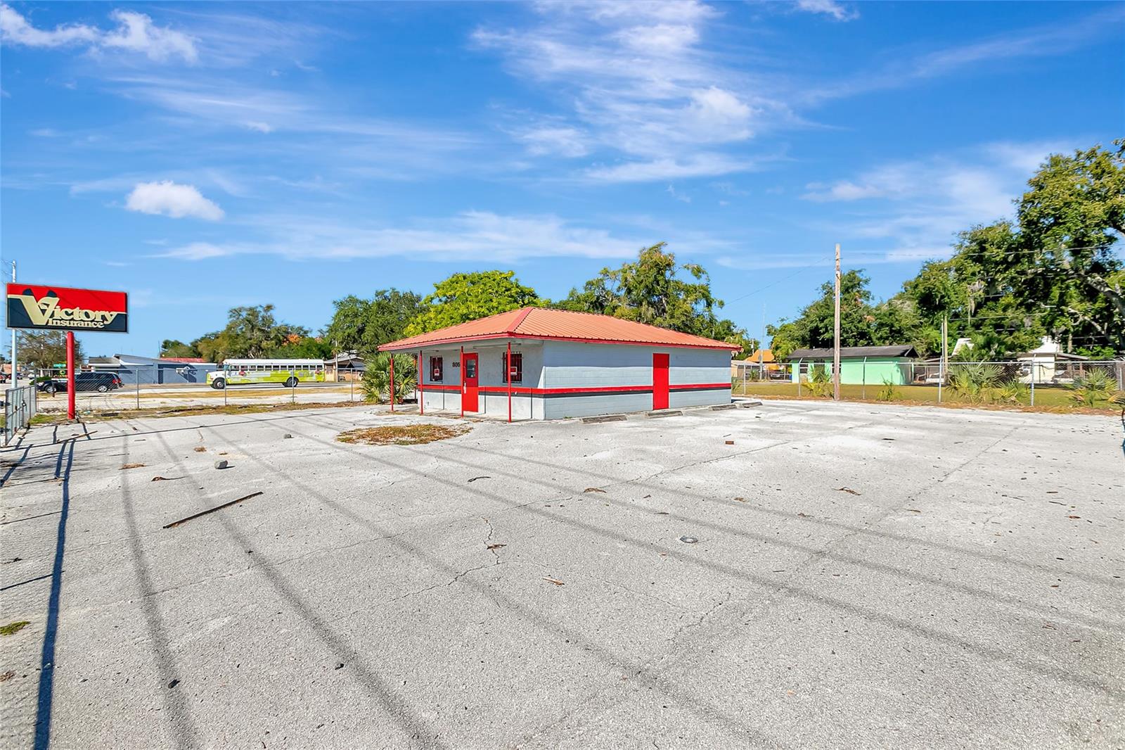 305 & 309 Memorial Boulevard, FL