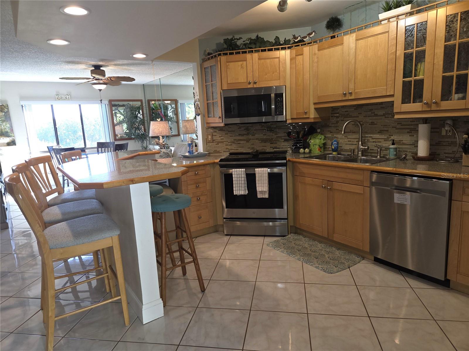 1515 Pinellas Bayway S, FL