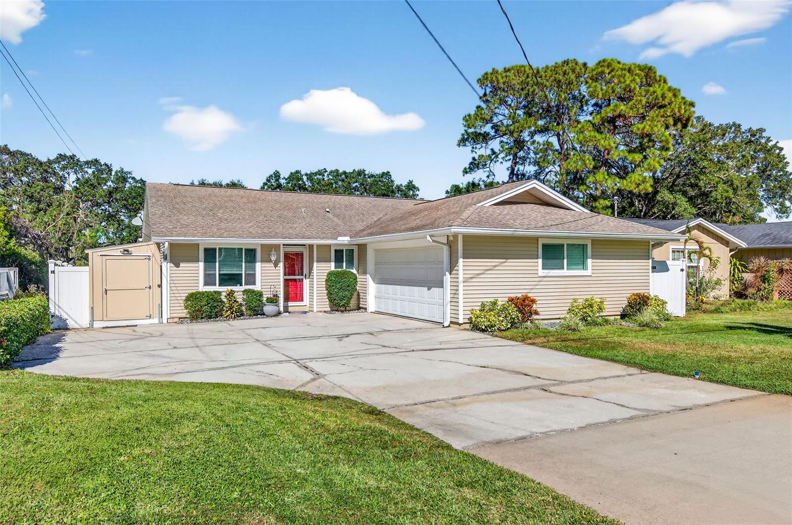 2366 Pembrook Drive, FL
