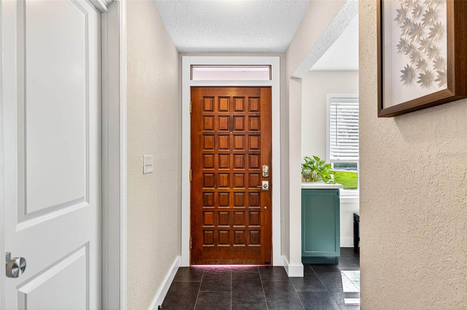 2366 Pembrook Drive, FL