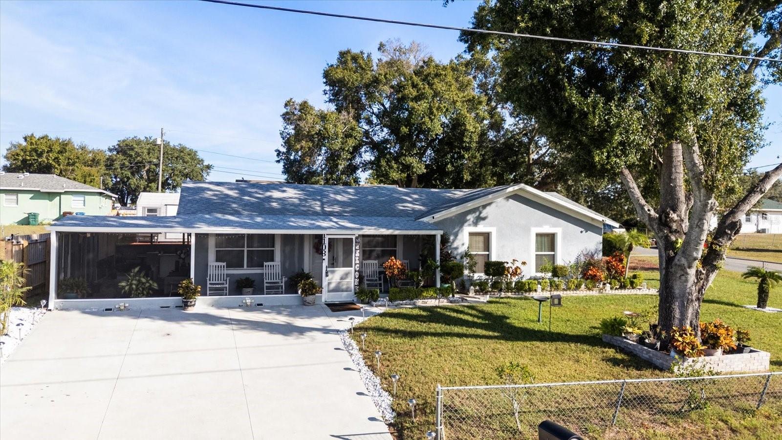 1108 Avenue, FL