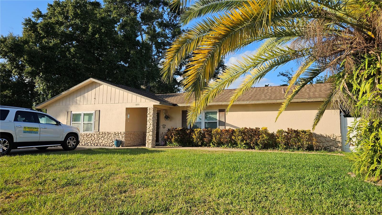 1099 Kingswood Way, FL