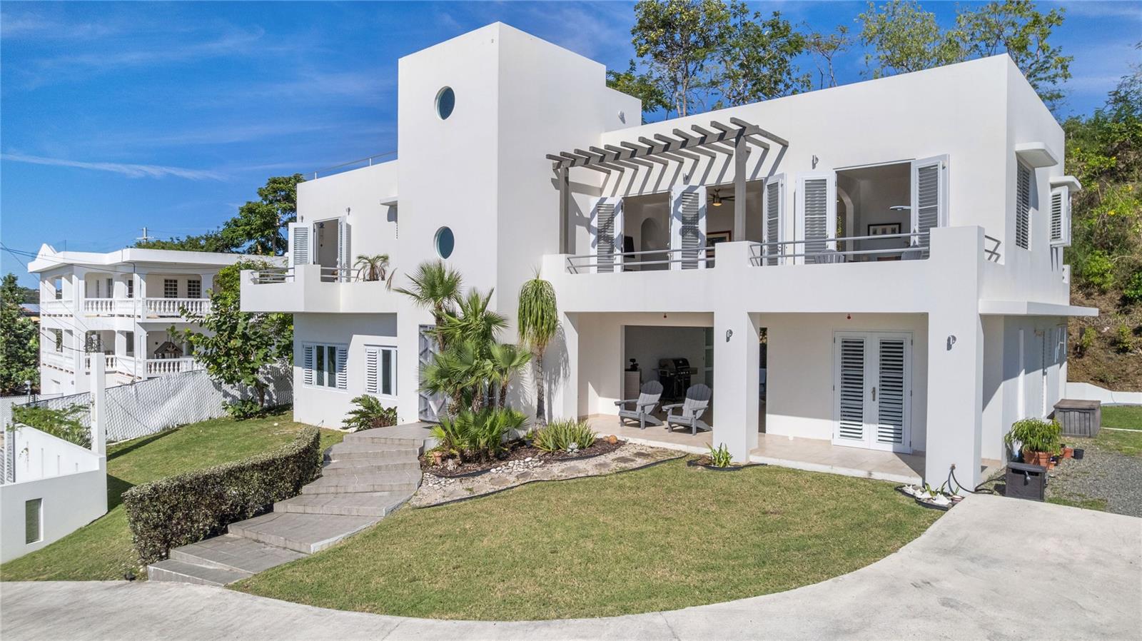 317 Ext Los Robles, PR
