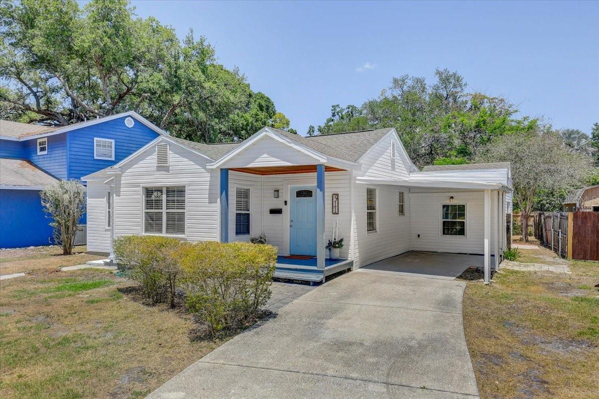 911 Candlewood Avenue, FL