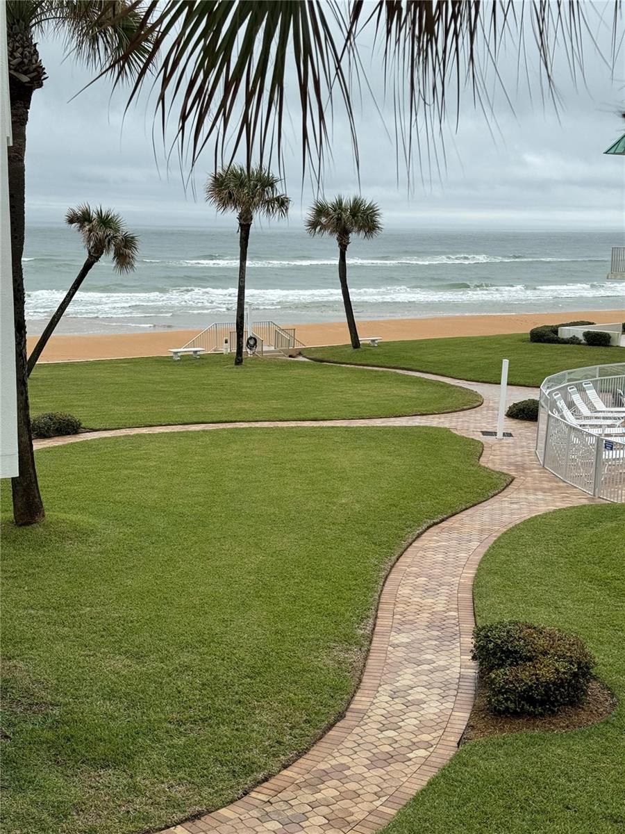 815 Ocean Shore Boulevard, FL