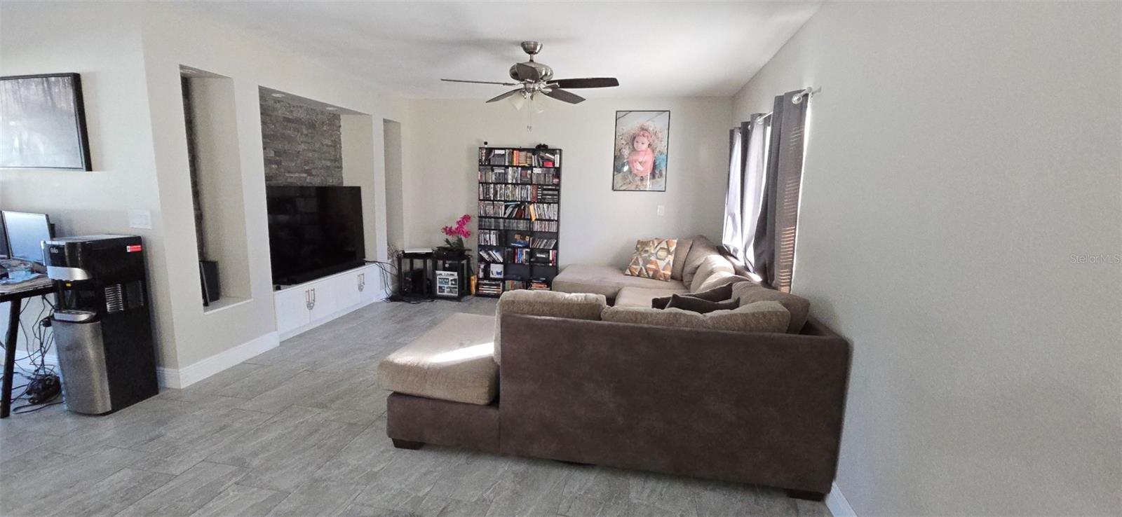 12546 Abbey Drive, FL