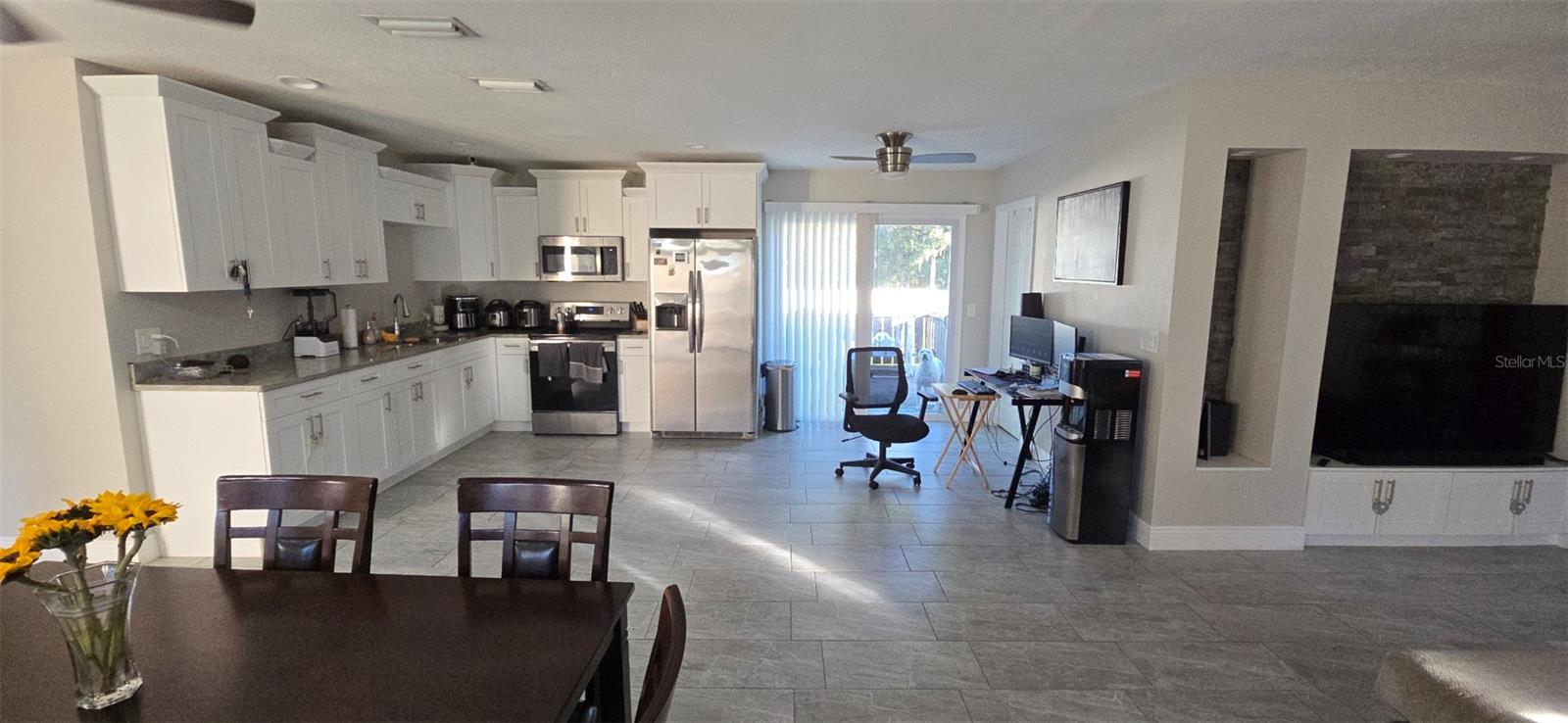 12546 Abbey Drive, FL